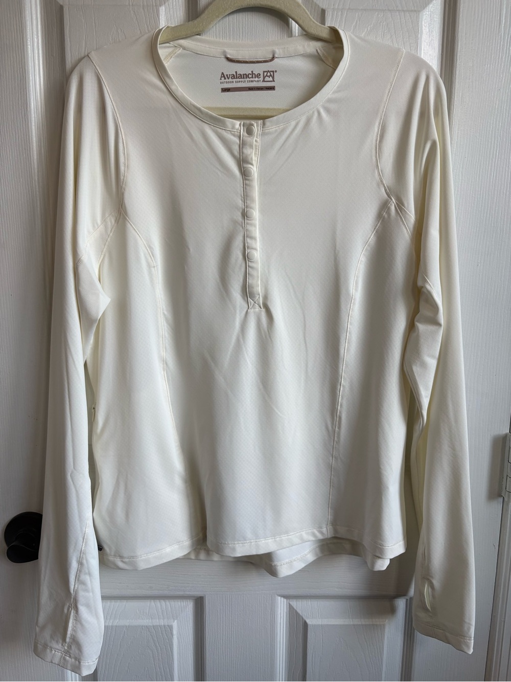Avalanche Cream Long-Sleeve UPF 50
Henley Top, Size Large